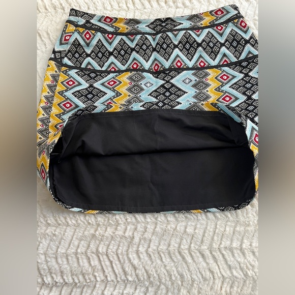 Loft cotton skirt size 6 - Picture 4 of 9